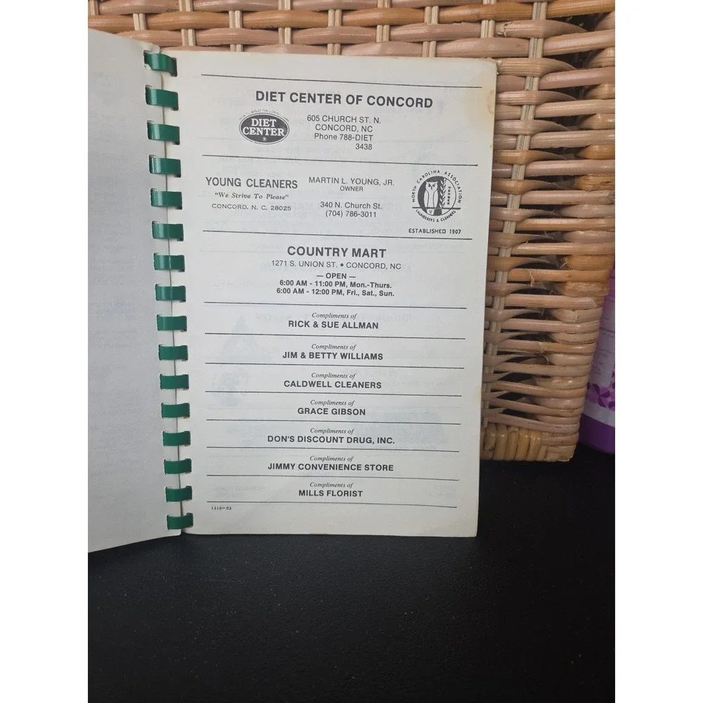 Ladies Friendship Circle Cookbook Concord,‎ NC 1983 Vintage Local Recipe Book